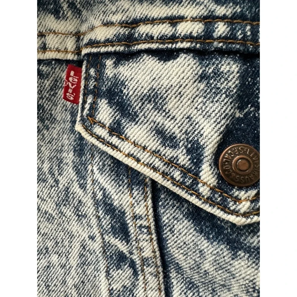 Vintage Levis 80s Sherpa Trucker Jacket Medium Acid Wash Denim USA Made 70609